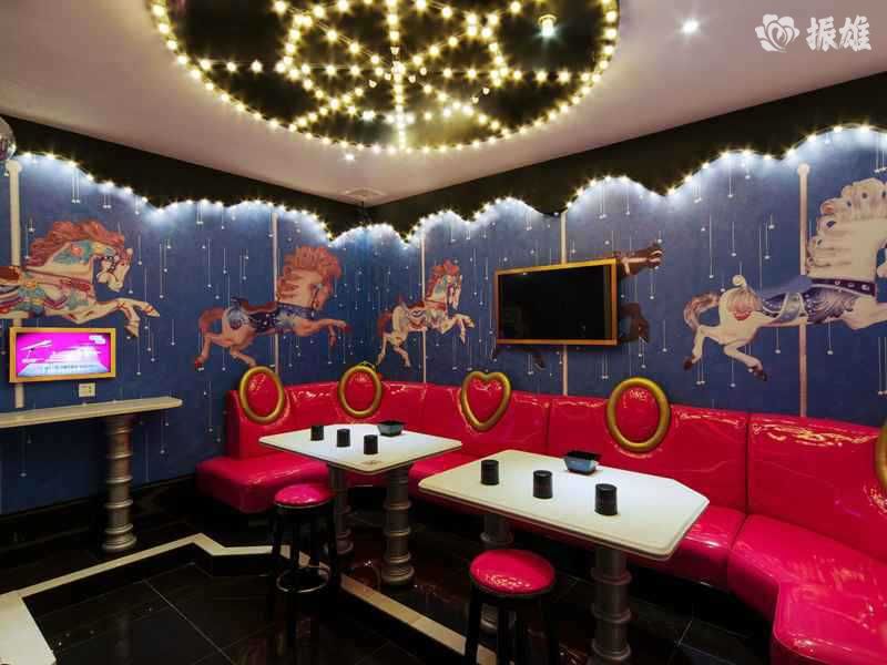 重庆热门KTV：你的“麦霸”身份已被识破!